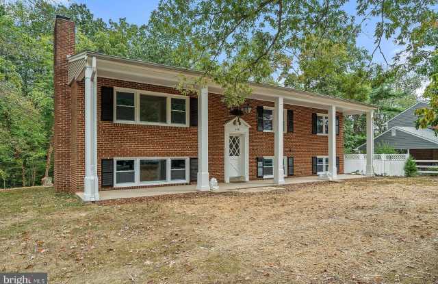 4421 KLING DR - 4421 Kling Drive, Lincolnia, VA 22312