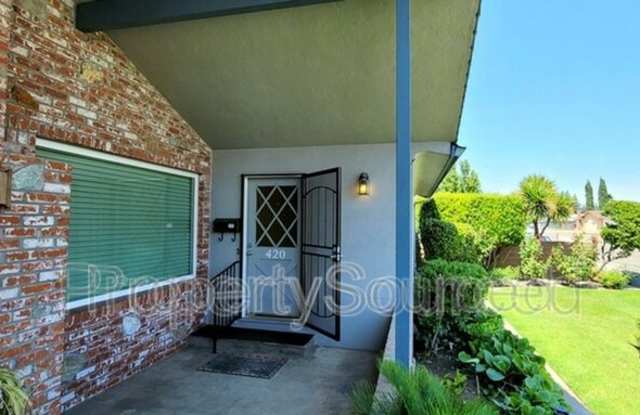 420 Northgate Dr