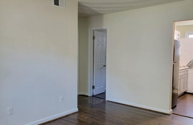 Photo of 2 BR 1 Full Bath Duplex Virginia Place
