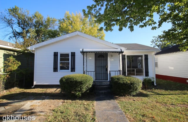 1907 Cleveland Avenue - 1907 Cleveland Avenue, Chattanooga, TN 37404