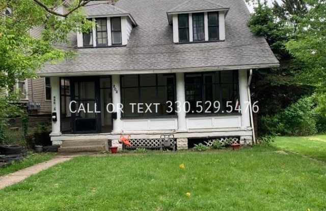 202 W Long St