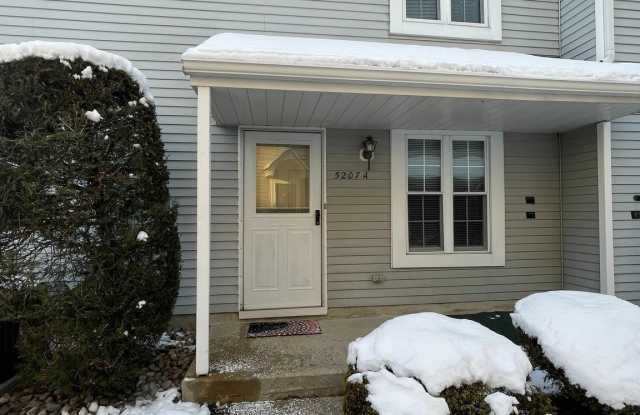 5207-A ADELAIDE Drive