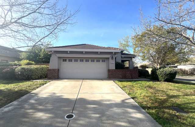 Very Nice 3bd/2ba Home in Stone Creek area of Rancho Cordova - 10732 Bouchet Way, Rancho Cordova, CA 95670