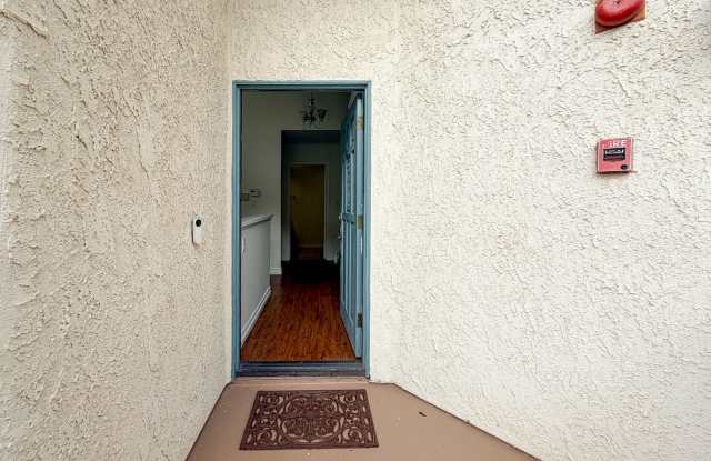 407 Shoreview Dr- LT