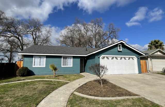 Photo of 2800 E. Valley Oaks Dr.