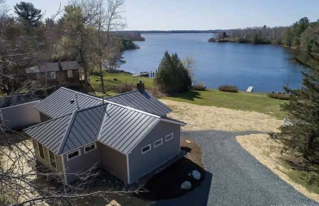 Photo of 641 Mariaville Rd