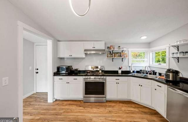 1330 Old Northcutt Road