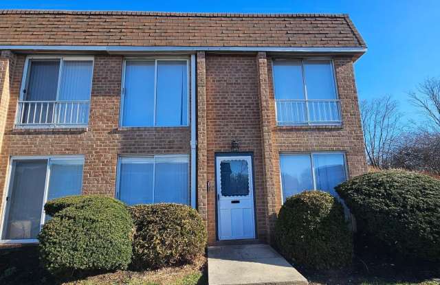 Photo of 501 GERMANTOWN Court