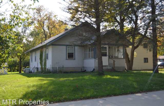 3832 Ontario St - 3832 Ontario Street, Ames, IA 50014