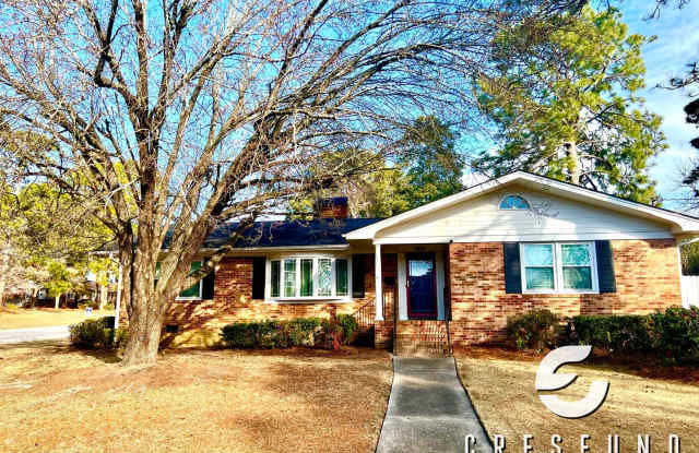 PRICE REDUCED! YOU DON'T WANT TO MISS OUT ON THIS!!!