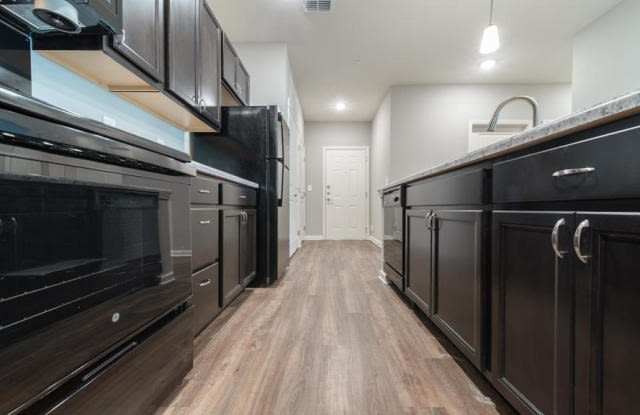 1280 Sun Market Place Unit E11