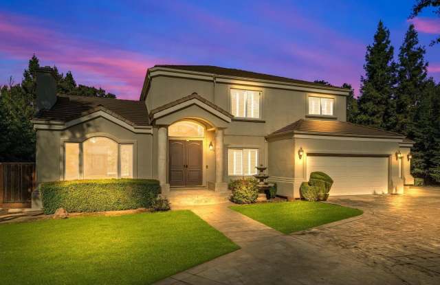 Photo of 1420 Jackson Way