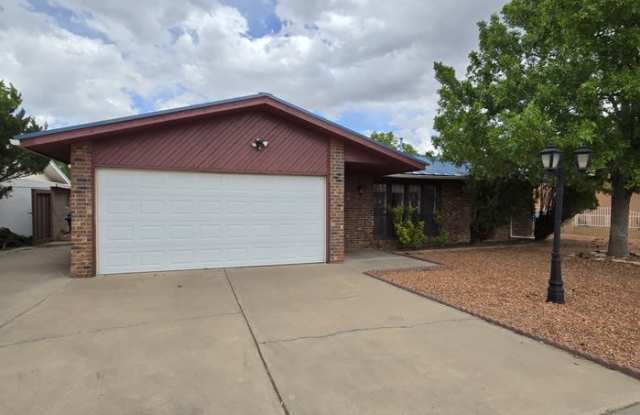 1252 Cortez Drive Southwest - 1252 Cortez Drive Southwest, Albuquerque, NM 87121