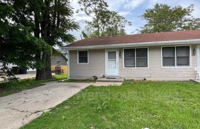 Photo of 912 E Railroad Ave