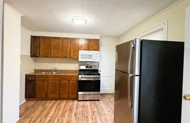 Photo of 35 1st Street