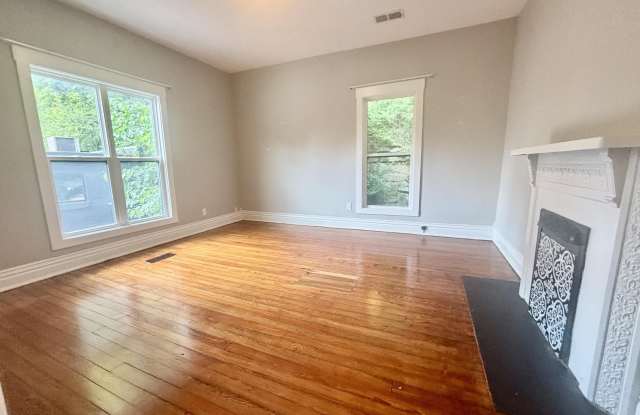 Photo of 605 Taylor Avenue