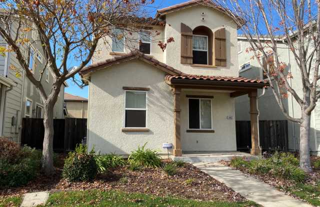 Photo of Move-In Ready Natomas Home!