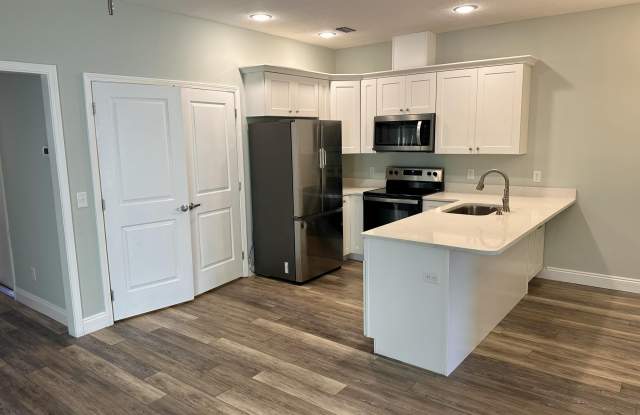 2112 Sterling Cove Boulevard