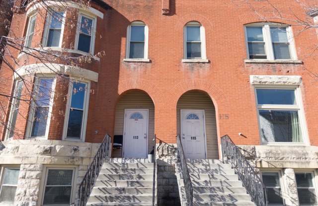 Photo of 113 N Hickory Street