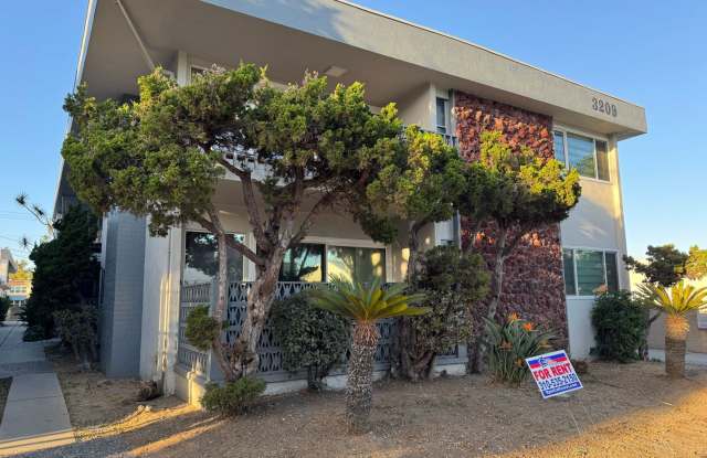 Photo of Charming 3bd 2ba apartment