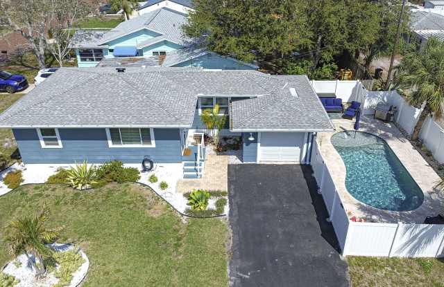 Photo of 1922 55th Street South