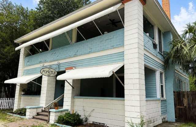 824 6TH Street N