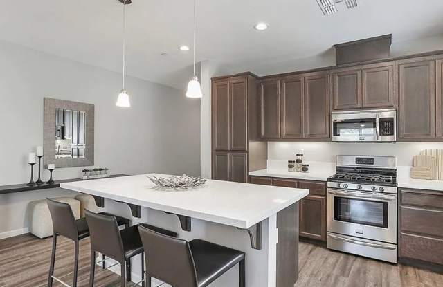 1559 Hutchison Valley Drive