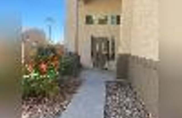 4 Bedroom, 2 1/2 Bath Available Now!