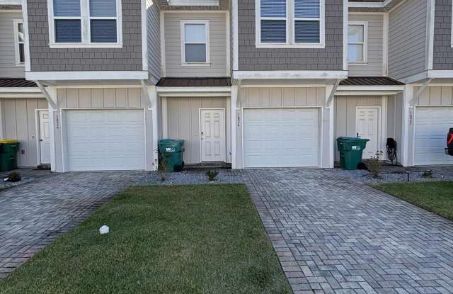 Photo of 1824 Stable Lane