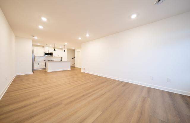 5197 Long Pointe Pass