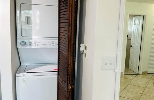 10046 winding lake rd