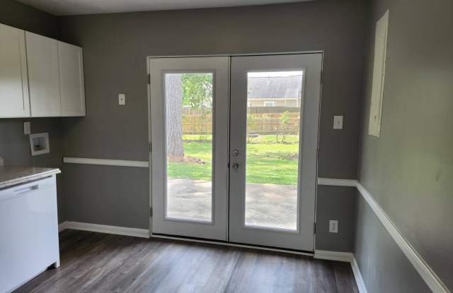 1806 Kings ChapelUnit 4