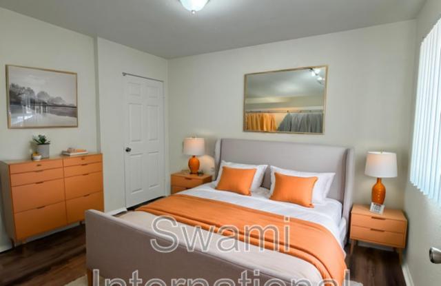 1733 1/2 E. 63rd St.