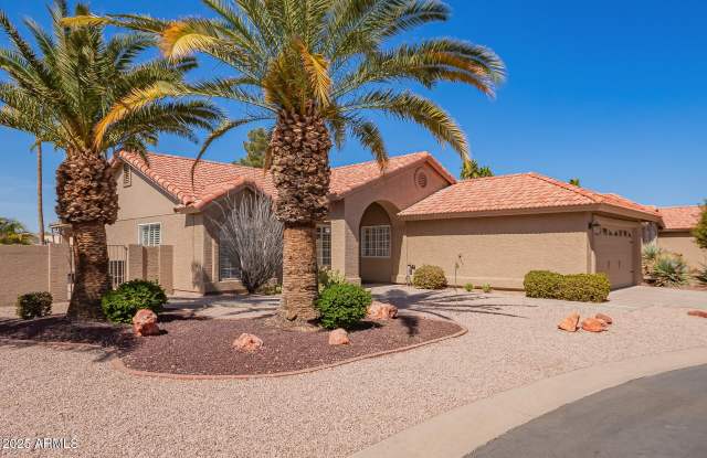 24832 S BOXWOOD Drive