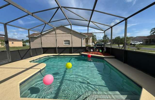 2526 JASMINE TRACE DRIVE