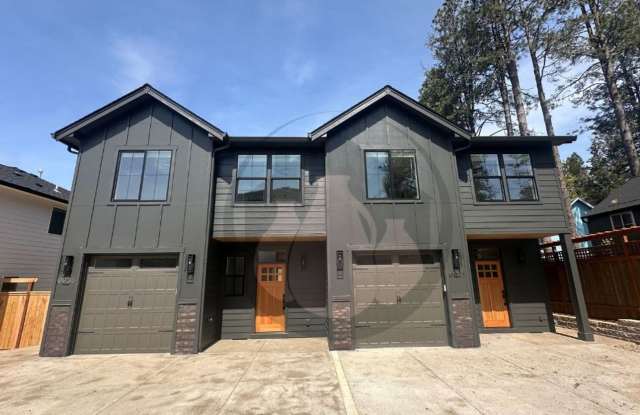 Photo of Talloc Ave SE Duplex