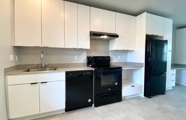 AVAILABLE Soon !!! BRAND NEW STUDIO IN HO'OPILI!