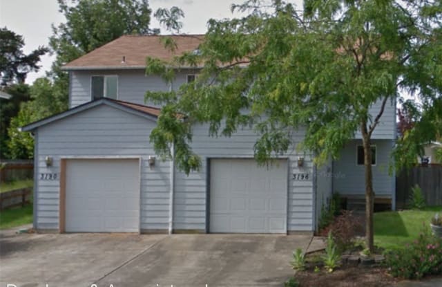 Duplex ~ North Corvallis ~ Small Pet Friendly - 3196 Powderhorn Place, Corvallis, OR 97330