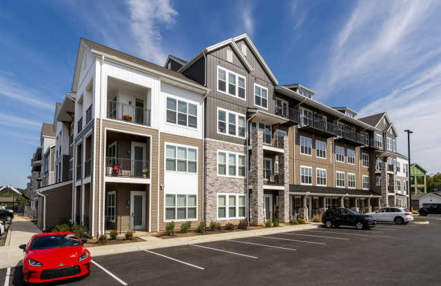 Photo of Pointe at Overlook