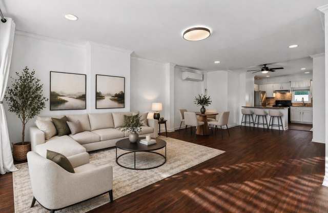 104 MCADOO AVE