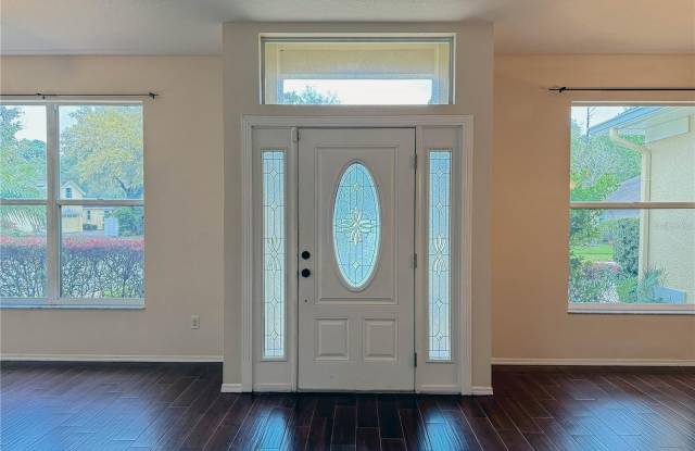 1042 DRIFT CREEK COVE