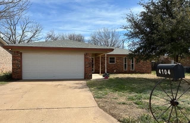 4104 Jacksboro Ave - 4104 Jacksboro Avenue, Snyder, TX 79549