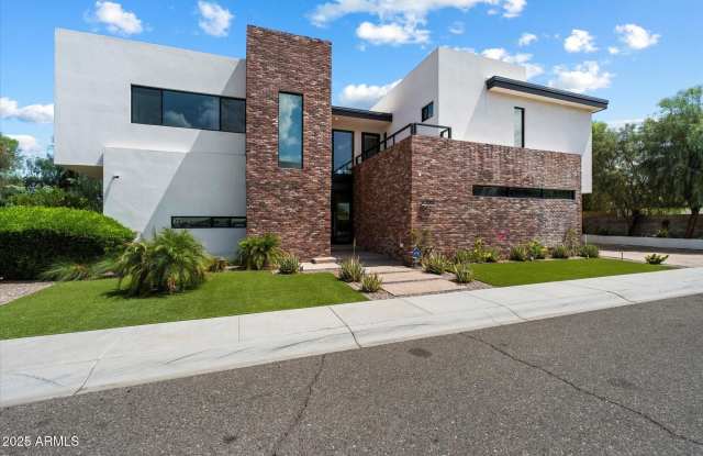 Photo of 4525 N 36TH Way
