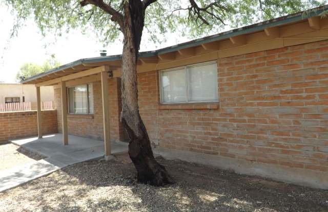 2320 East Winsett Street - 2320 East Winsett Street, Tucson, AZ 85719