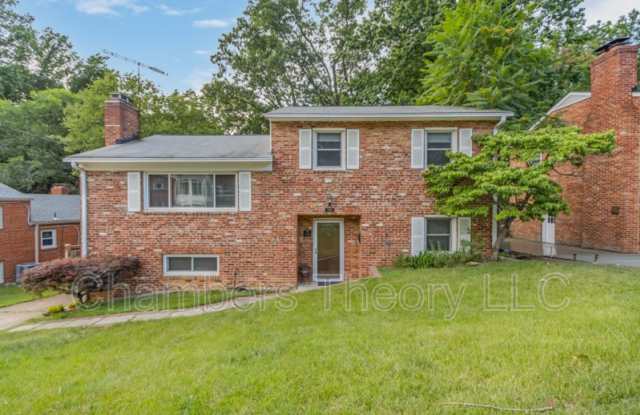 5209 6th Pl. S.
