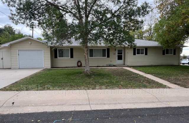 103 King Ave
