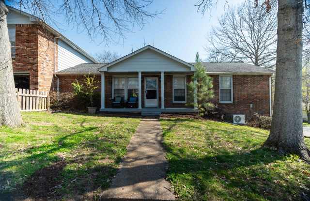 150 Delvin Dr