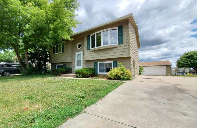 3828 9th Avenue Southwest