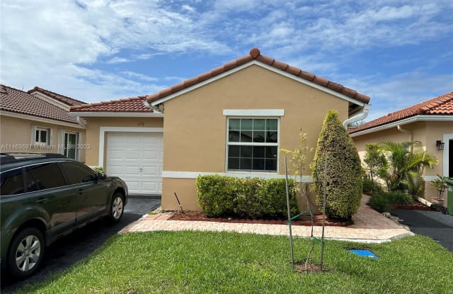 672 NW 173rd Ter - 672 Northwest 173rd Terrace, Pembroke Pines, FL 33029