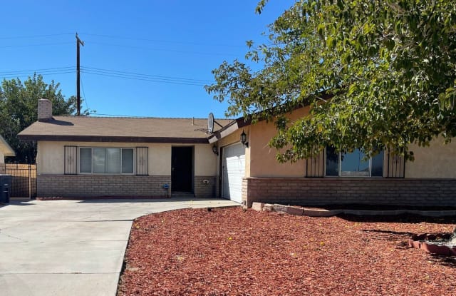 3123 Glendower St - 3123 Glendower Street, Rosamond, CA 93560